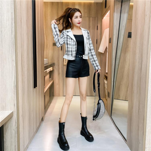 DearGod正韓女裝2022秋冬季新款時尚格子外套緊身吊帶黑色闊腿短褲套裝三件套女士