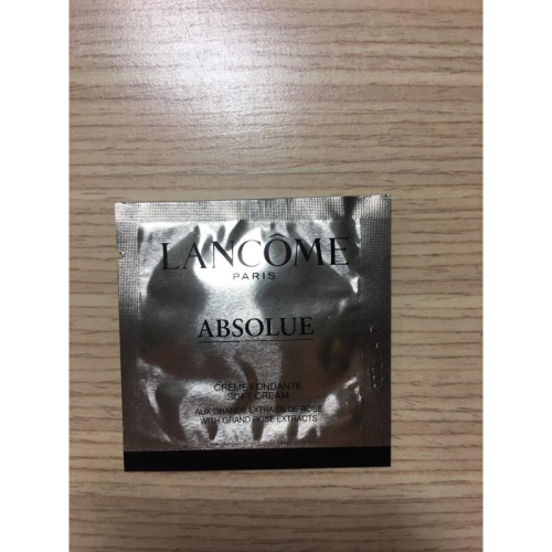 蘭蔻絕對完美黃金玫瑰修護乳霜1ml