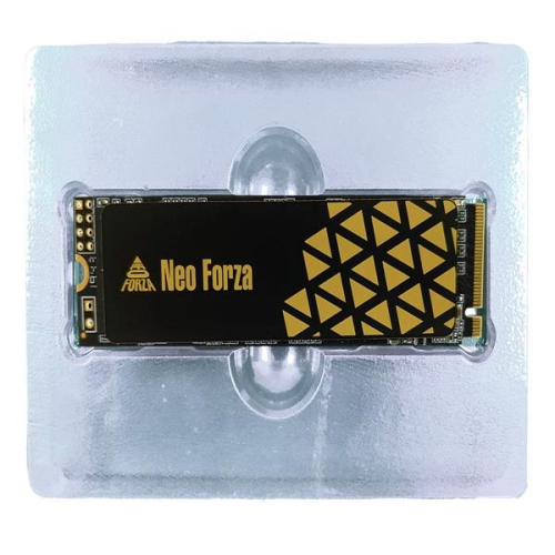 Neo Forza 凌航 NFP4Q5 1TB PCIe Gen4x4石墨烯厚銅散熱片