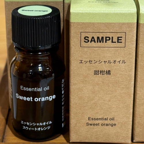 精油?甜柑橘 25新款✨現貨 [好感生活推薦] 品項：MUJI無印良品 精油系列 無印 放鬆 噴霧器 水氧機用