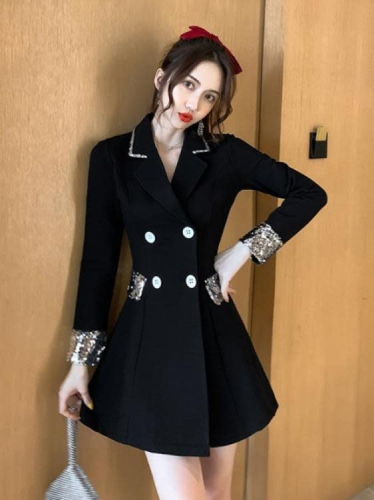 DearGod正韓女裝西裝連身裙秋冬季女裝2022新款長袖法式收腰顯瘦氣質赫本風小黑裙