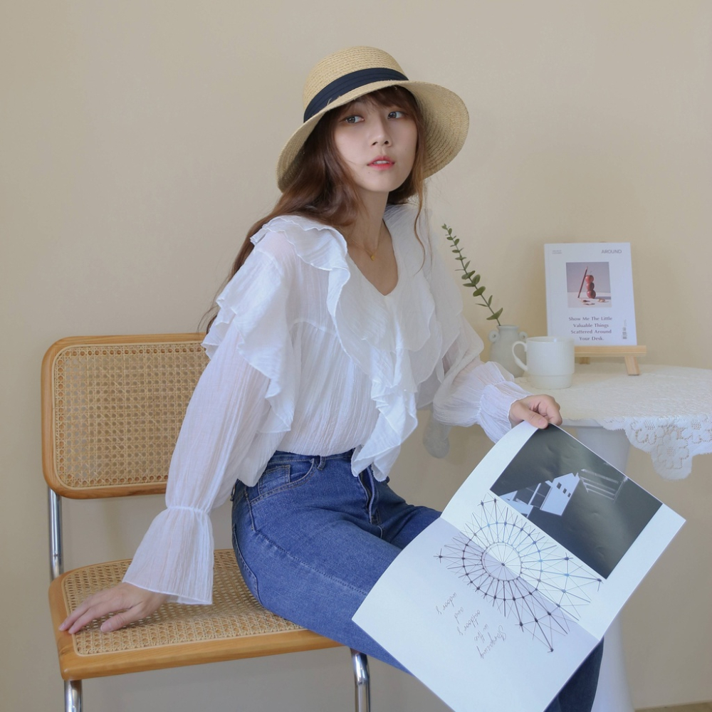 【Our Studio】春夏仙氣感荷葉邊微透肌上衣 白色 香芋紫色(現貨)