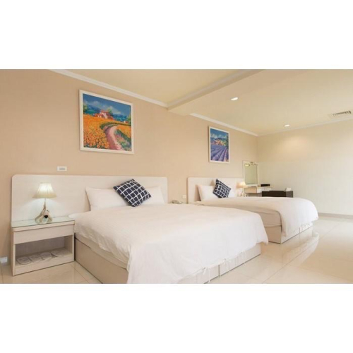 【Rock的家】苗栗 三義 F HOTEL 四人房住宿券(含早餐+晚餐)台中可面交